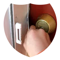 Security Locksmith Services Lakewood, CA 562-263-5457 - sb-emg-01
